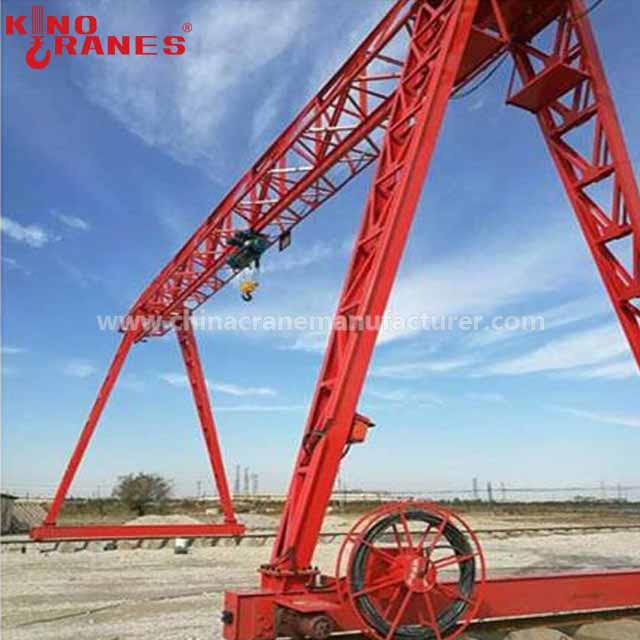 Goliath crane