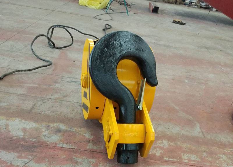 Fully Enclosed Gear Type Single Hook Crane Hook