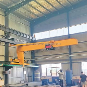 wall traveling jib crane