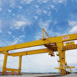 45t Double Girder Rail Mounted Container Lifting Gantry Crane