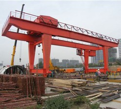 Heavy Duty Outside Gantry Crane For Steel Coil Factory