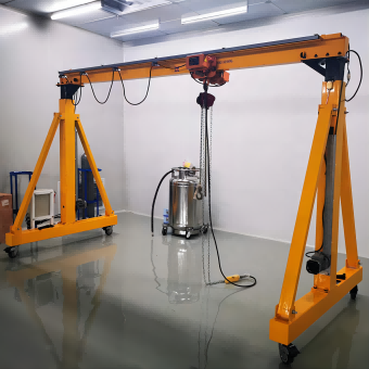 Light duty mini mobile gantry crane